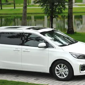 Kia Sedona 2020
