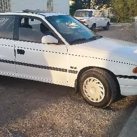 Opel Astra 1992