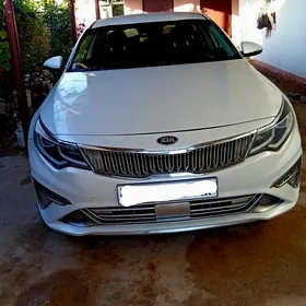 Kia Optima 2020