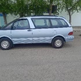 Toyota Previa 1992