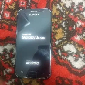 Samsung Galaxy j1ace