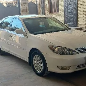 Toyota Camry 2005
