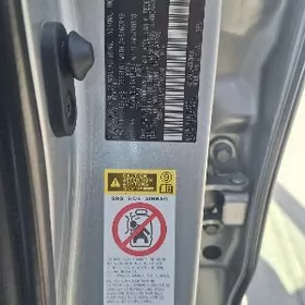 Toyota Highlander 2019