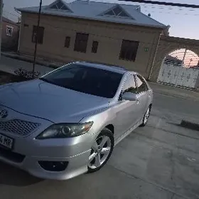 Toyota Camry 2010