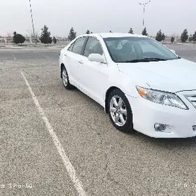 Toyota Camry 2010