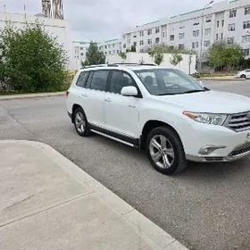Toyota Highlander 2011