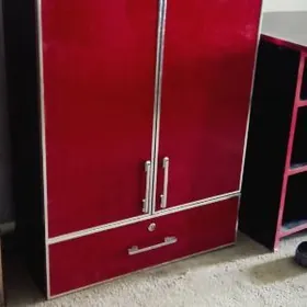 маникюрны столь