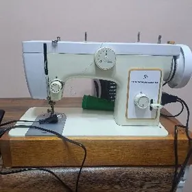 швейная машинка