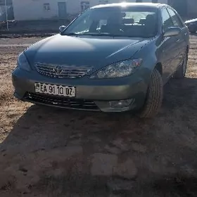 Toyota Camry 2005