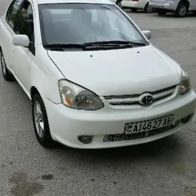 Toyota Echo 2002
