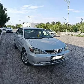 Toyota Camry 2003