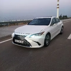 Lexus ES 350 2019