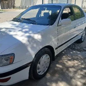 Toyota Corona 1995
