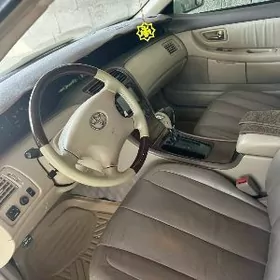 Toyota Avalon 2002