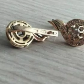 gyzyl gadymy gulakalka