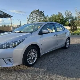 Toyota Corolla 2015