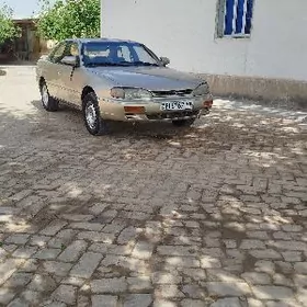 Toyota Camry 1993
