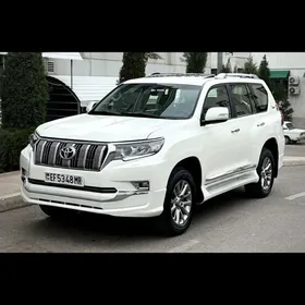 Toyota Land Cruiser Prado 2022