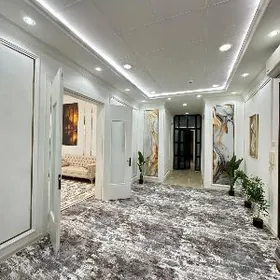 podwoyishki 8etaz 3kom 180m²