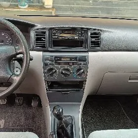Toyota Corolla 2002