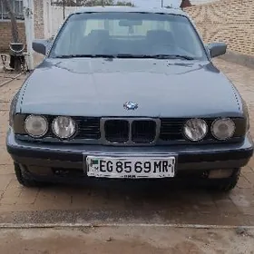 BMW 525 1990