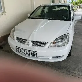 Mitsubishi Lancer 2011