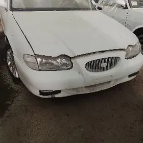 Hyundai Sonata 1997