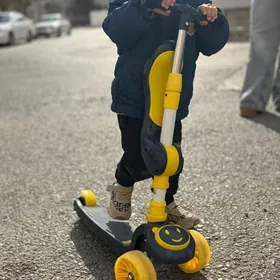 самокат с сиденьем