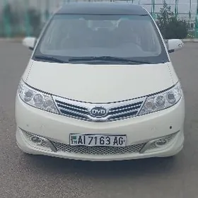 Toyota Previa 2015