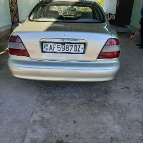 Daewoo Leganza 1998