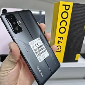 POCO F4 GT