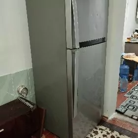 Holodilnik Холодильник