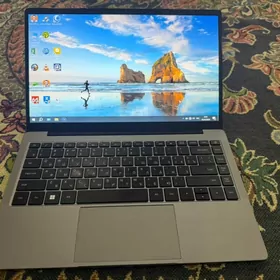 Noutbuk i5 10pokolenie