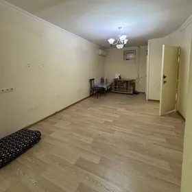 10 MKR  1 kom 2 edilen