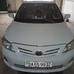 Toyota Corolla 2013