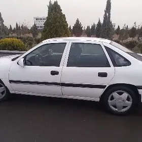 Opel Vectra 1992