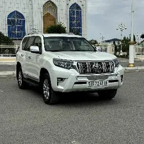 Toyota Land Cruiser Prado 2023