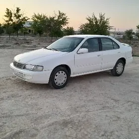 Nissan Sunny 1999