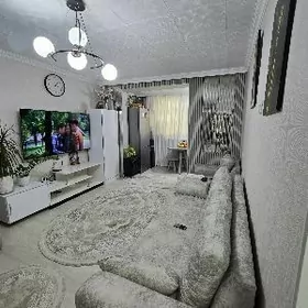 1kom 1etaj 9mkr Ewro