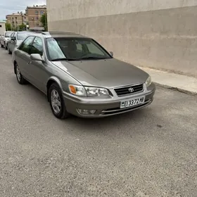 Toyota Camry 2000