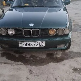 BMW 525 1993