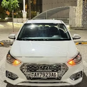Hyundai Accent 2021