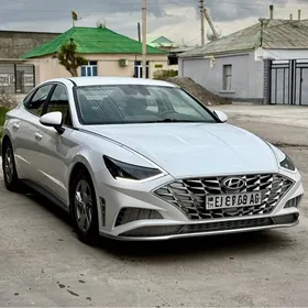 Hyundai Sonata 2021