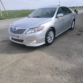 Toyota Camry 2011