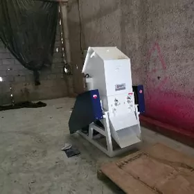 Drobilka plasmas uweyan