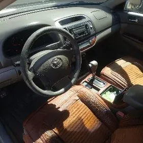 Toyota Camry 2005