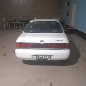 Toyota Corolla 1993