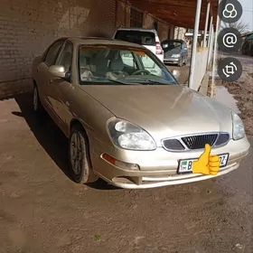 Daewoo Nubira 2000