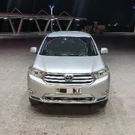 Toyota Highlander 2011