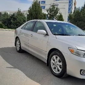 Toyota Camry 2010
